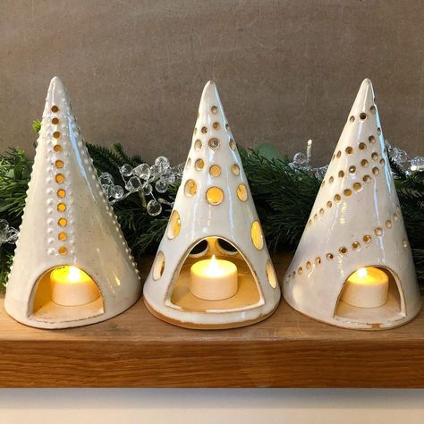 The Ceramic Studio on Instagram: “we’re now taking bookings for our #christmasworkshops 🎄 we have a Tea-light Holder Workshop on Sunday 3rd November and Christmas Tree…” Pottery Christmas Trees Ideas, Pottery Trees Clay, Hand Built Pottery Christmas Ornaments, Pottery Xmas Decorations, Christmas Ceramics Pottery, Ceramic Christmas Ideas, Navidad Ceramica Ideas, Christmas Pottery Ideas Ceramics, Pottery Ideas Easy