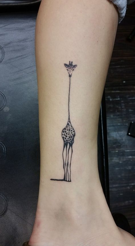 simple black work giraffe by Kristy C of Buzz Ink Shop in Concord, NH Small Giraffe Tattoo, Giraffe Tattoo, Petit Tattoo, Tattoos For Girls, Small Girl Tattoos, Arrow Tattoo, Tattoo Girls, Elephant Tattoos, 문신 디자인