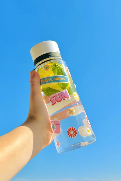 Water Bottle with stickers. 🌟 Unlock Your Identity with Stickers! 🎨🏷️ Let your story unfold with every sticker you choose. 🌈✨ Tag us in your sticker-adorned journey and show the world what makes you unique! 🚀🎉 #diybottle #stickerwaterbottle #waterbottle #stickers #stikerpaper #crafts #diycrafts #stickercutting #stickershop #stickerlove #stickerlover #stickercraft Aesthetic Water Bottle With Stickers, Aesthetic Water Bottle Stickers, Water Bottle With Stickers, Cricut Sticker Paper, Water Bottle Aesthetic, Printable Vinyl Sticker Paper, Bottle Shoot, Branded Water Bottle, Diy Water Bottle