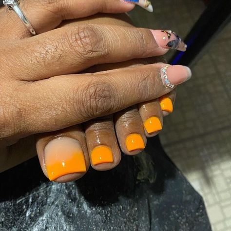 Ombré Pedicure, Pedicure Designs Toenails, Gel Toe Nails, Acrylic Toes, Acrylic Toe Nails, Pretty Toe Nails, Cute Toe Nails, Drip Nails, Her Nails