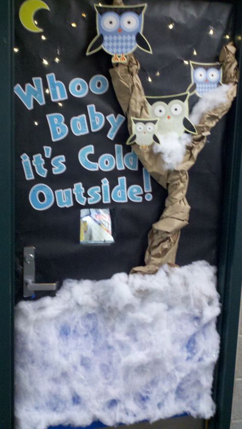 forgot I pinned this. This is what I shoulda put on side door of class. Maybe front door since that one isn't done. Owl Classroom Door, Owl Door Decorations, Class Room Door, Room Door Ideas, Classroom Kindergarten, Holiday Door Decorations, Owl Door, Owl Theme Classroom, Owl Classroom