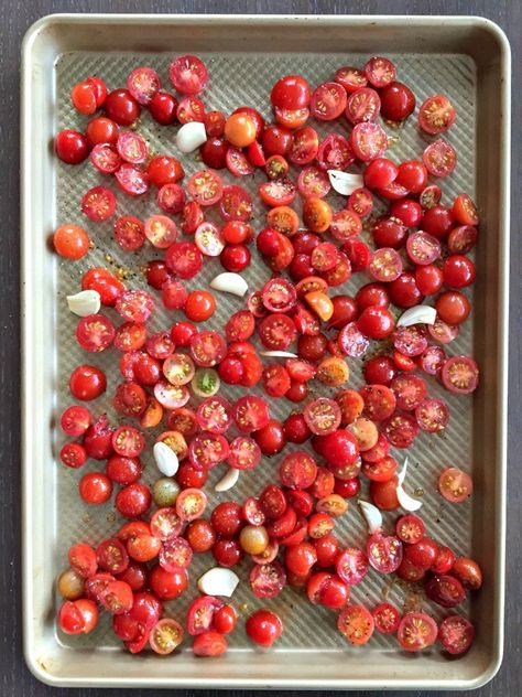 Sun Dried Cherry Tomatoes, Tomatoes In Oven, Dried Cherry Tomatoes, Freezing Cherry Tomatoes, Oven Roasted Cherry Tomatoes, Cherry Tomato Plant, Cherry Tomato Recipes, Fresh Tomato Recipes, Oven Recipe