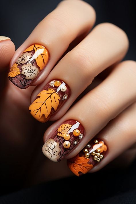 Thanksgiving Manicure, Turkey Nail Art, Foliage Nails, Beachy Nail Designs, Rockabilly Nails, Leaves Nail Art, Nails Creative, Nails Thanksgiving, Turkey Nails