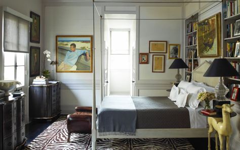 GET THE LOOK: AN ECLECTIC DESIGNER BEDROOM Southern Interiors, New Orleans Homes, Four Poster Bed, House Photos, Eclectic Bedroom, Canopy Design, Four Poster, Poster Bed, Traditional Bedroom