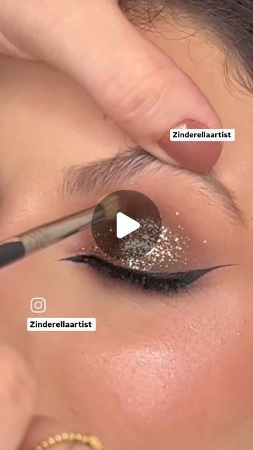 @zinderella_artist on Instagram: "Most Beautiful Glittery Eye Makeup Tutorial 😍❤️.....
Follow _ @zinderella_artist 
.
.
.
.
.
.
.
.
.
.
.
.
#réel #reels #reelkarofeelkaro #reelitfeelit #reelinsta #viral #viralreels #trending #trendingreels #eye #eyemakeuptutorial #eyemakeupvideo #eyetutorial #makeup #makeuptutorial #makeupartist #glitter #glittereyemakeup #glittereyeshadow #artist #zinderellaartist #delhihairstylist" Firework Eye Makeup, Silver Eye Makeup Hooded Eyes, Reputation Eye Makeup, Glittery Eyeshadow Looks, Glittery Eye Makeup Tutorial, Eye Make Up Videos, Glittery Eye Makeup, Silver Eye Makeup, Glittery Eyes