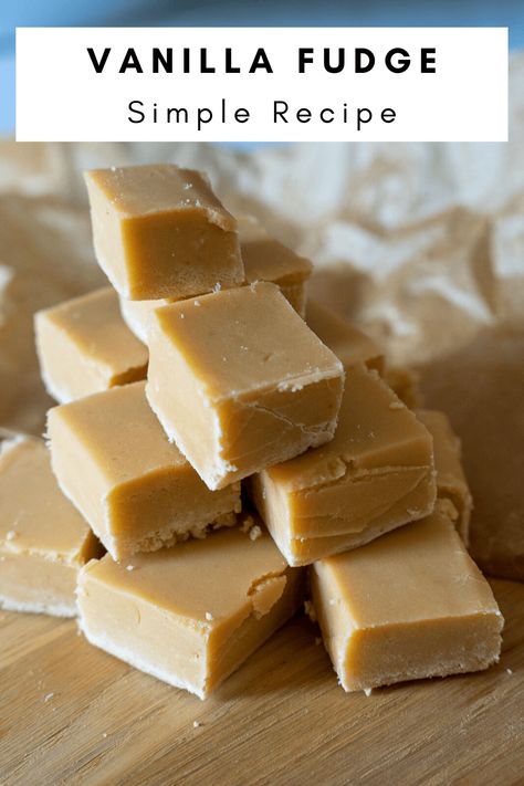 Easy Cooking Recipes Dessert, Microwave Vanilla Fudge, Fudge Recipes Vanilla, English Fudge Recipes, Vanilla Fudge Recipe Condensed Milk, Vanilla Recipes Homemade, Making Fudge Easy, Easy To Make Fudge, Quick And Easy Fudge Recipes