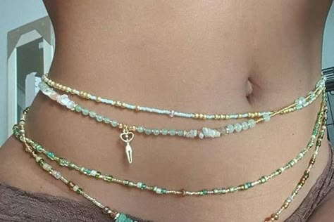 فن الرسم بالمسامير, Kalung Manik-manik, Waist Jewelry, Estilo Hippie, Belly Jewelry, Gelang Manik, Jewelry Accessories Ideas, Dope Jewelry, Jewelry Lookbook