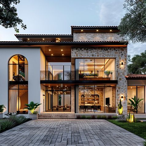 Unique Luxury Homes, Contemporary Two Story House Exterior, Dream Home Mansion, Modern Traditional Exterior Home, Miami Houses Exterior, Modern Spanish Farmhouse, Contemporary Exterior Design, Luxury Outdoor Spaces, La Lupe