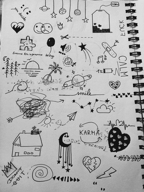 Doodle Art For Notebook, Cute Notebook Drawings Doodles, Aesthetic Notebook Doodles, Simple Journal Drawings, Doodles In Notebooks, Doodle In Notebook, Drawings On Notebooks, Drawings In Notebooks, Doodling In Books