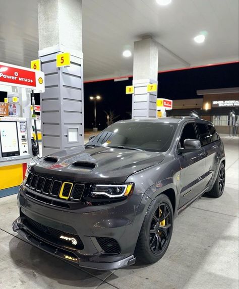 Trackhawk Wallpaper Iphone, Wide Body Trackhawk, Keep Trackhawk, Trackhawk Jeep Custom, Track Hawk Jeep, Hellcat Trackhawk, Srt Jeep Grand Cherokee, Trackhawk Jeep, Durango Truck