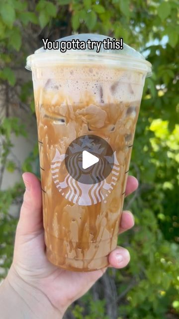 Milky Way Starbucks Drink, Starbucks Oatmilk Drinks, Chocolate Cold Foam, Shaken Espresso Starbucks, Milky Coffee, Shaken Espresso, Vanilla Caramel, Cold Foam, How To Order Starbucks