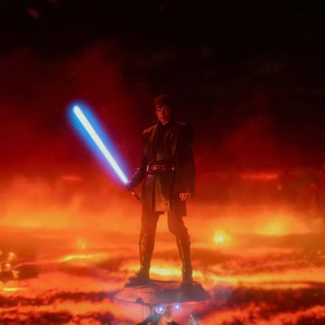 Anikan Skywalker Mustafar, Monarch Butterflies Photography, Anakin Skywalker Lightsaber, Anakin Darth Vader, Anakin Vader, Anakin And Padme, Star Wars Background, In The Pale Moonlight, Star Wars Anakin