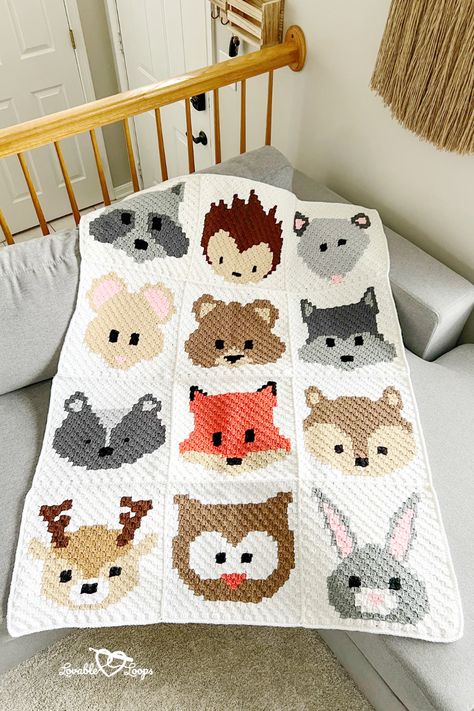 Woodland Animals Crochet Baby Blanket Pattern, C2c Woodland Animals, Crochet Woodland Animals Blanket, Woodland Creatures Crochet Blanket, Graphghans Crochet Patterns Free, Woodland Animal Crochet Blanket, Woodland Nursery Crochet, C2c Crochet Ideas, Crochet Aesthetic Blanket