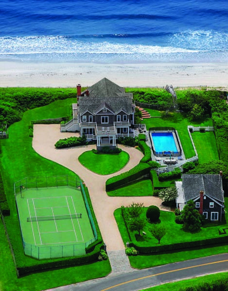 Country Club House, Oceanfront Homes, Dream Beach Houses, Tennis Courts, Dream Beach, Beach Living, Waterfront Homes, Beach Cottages, Southampton