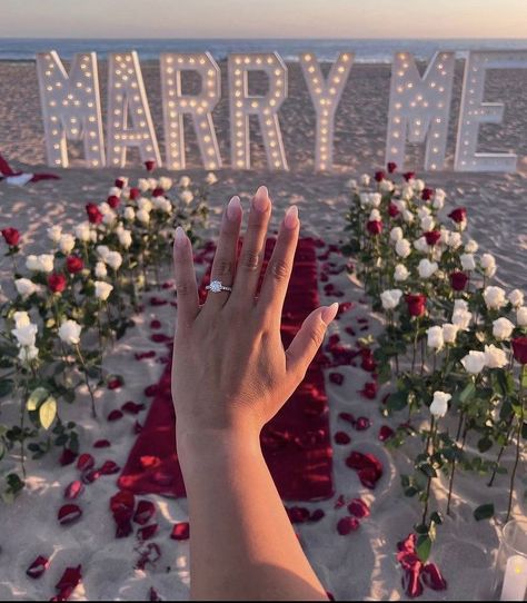 Proposal Vision Board Pictures, Engagement Ring Vision Board, Aesthetic Vision Board Pictures Engagement, Marriage Asthetic Picture, 2024 Vision Board Engagement, Getting Engaged Aesthetic, Engagement Photos Asthetic, Laguna Beach Proposal, Married Astethic