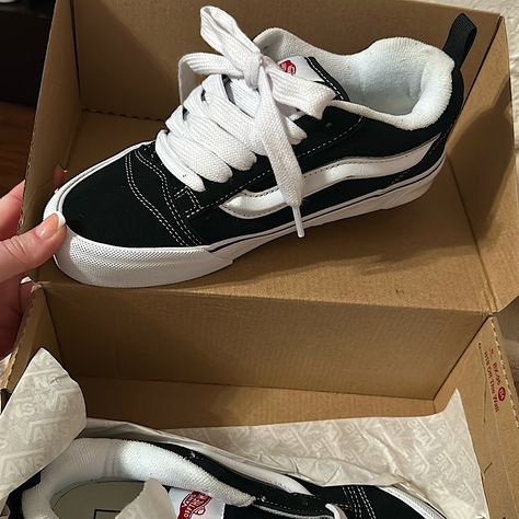 Vans Knu Skool Women’s Size 6 Brand New. Never Worn. Original Box & Paper Kept In Smoke/Pet Free Home Chunky Vans, White Platform Vans, Big Vans, Bd Gift, Clothes Pieces, Grey Sneakers Women, Black High Top Vans, Snicker Shoes, Vans Skate Shoes