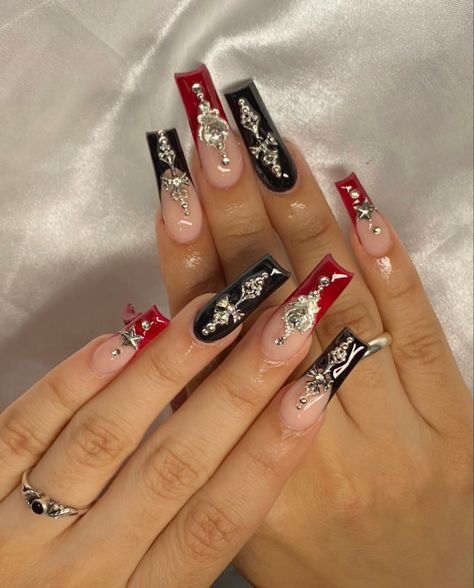 Red And Back Acrylic Nails, Red Black Nails Coffin, Red Black And Silver Quinceanera, Black And Red Nail Inspo Acrylic, Black Nail Red French Tip, Red And Black Medium Nails, Birthday Nails Red And White, Black Snd Red Nail Designs, Black And Red Croc Nails