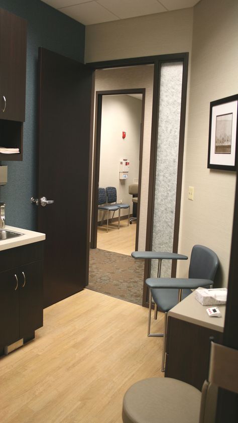 Exam Room Allergy Asthma, Medical Design, Medical Practice, Spa Treatments, Allergies, Conference Room Table, Spa, Medical, Furniture