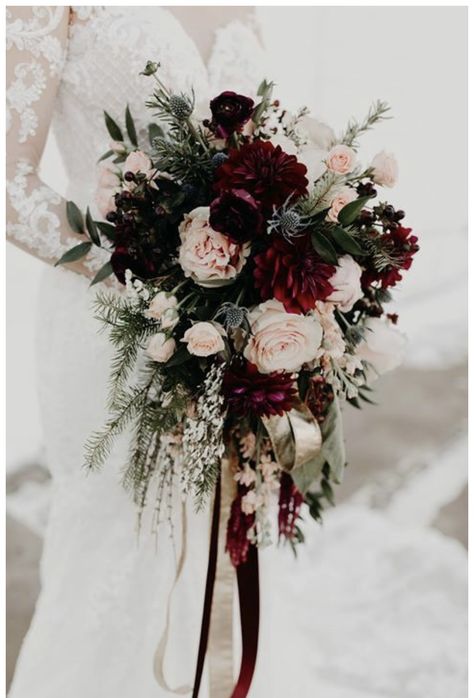 Winter Wedding Flowers Bouquets, Wedding Maroon, Burgundy Wedding Flowers, Winter Bridal Bouquets, Baby Series, Niall Horan Baby, Burgundy Bouquet, Cascading Wedding Bouquets, Red Bouquet Wedding