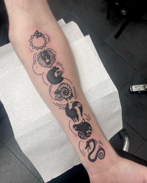 Some 7 deadly sins fun from yesterday🌹 . . . . . #wykindlytattoos #animetattoo #wonderlandtattoosmotherwell #7deadlysins #7deadklsinsanime #tattoo #tattooapprentice Seven Deadly Sins Tattoo Ideas, Seven Deadly Sins Tattoos, Inuyasha Tattoo Ideas, 7 Deadly Sins Tattoo, Deadly Sins Tattoo, Sins Tattoo, Seven Deadly Sins Tattoo, Sin Tattoo, Tattoos Inspo