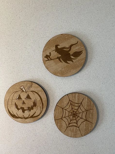 Halloween Themed Wooden Coasters : 8 Steps (with Pictures) - Instructables Halloween Engraving Ideas, Halloween Woodburning, Halloween Wood Burning Ideas, Fall Coasters, Wood Burning Ideas, Halloween Coasters, Make Halloween, Wood Burning Crafts, Halloween 2024