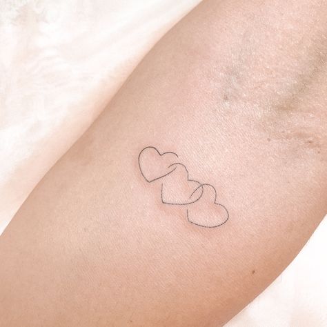 3 Love Hearts Tattoo, 3 Connecting Hearts Tattoo, 3 Intertwined Hearts Tattoo, Three Connected Hearts Tattoo, Connected Heart Tattoo, Three Interlocking Hearts Tattoo, Horizontal Hearts Tattoo, Mum And 2 Daughters Tattoo, 3 Love Heart Tattoo