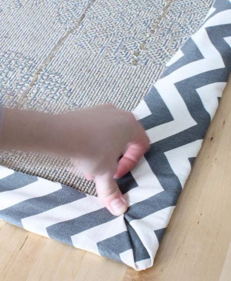 DIY Ideas With Carpet Scraps - Carpet Floor Cloth - Cool Crafts To Make With Old Carpet Remnants - Cheap Do It Yourself Gifts and Home Decor on A Budget - Creative But Cheap Ideas for Decorating Your House and Room - Painted, No Sew and Creative Arts and Craft Projects http://diyjoy.com/diy-ideas-carpet-scraps Leftover Carpet, Decorating Food, Carpet Remnants, Floor Cloth, Diy Carpet, Old Rug, Diy Rug, Rag Rug, On The Floor