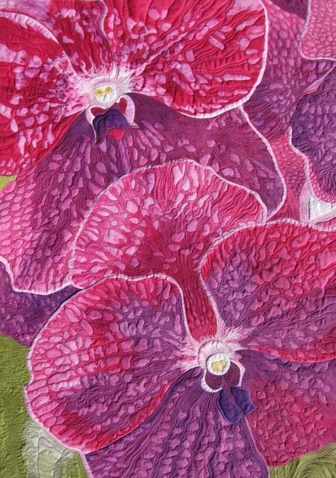 Flowers by Susan Brubaker Knapp, in: Master Machine Stitching: Thread Sketching Beyond the Basics Quilting Art, Art Quilting, Flower Quilts, Landscape Quilts, Quilt Art, Flower Quilt, Moon River, Textile Fiber Art, Thread Painting