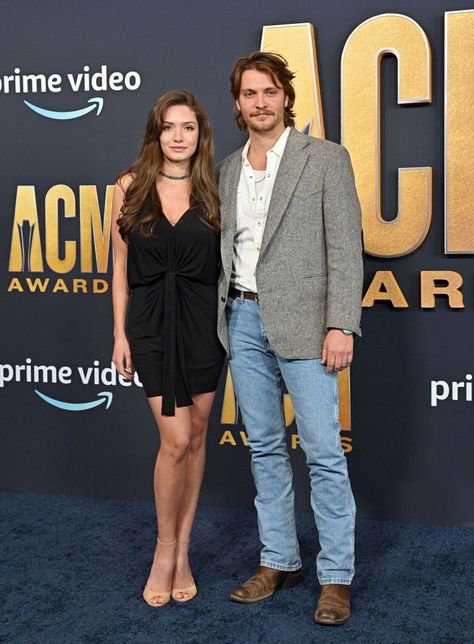 Luke Grimes And Wife, Luke Grimes Yellowstone, Yellowstone Style, Kayce Dutton, Cowboy Boots Men, Yellowstone Ranch, Ranch Montana, Yellowstone Series, Mens Western Wear