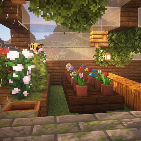 Minecraft Farm House Aesthetic Minecraft Farm House, Minecraft Garden, Rumah Minecraft Sederhana, Minecraft Structures, Minecraft Interior Design, Bangunan Minecraft, Minecraft House Plans, Minecraft Farm, Minecraft Cottage