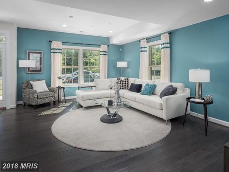 Dark Teal Living Room Ideas | Article by HomeDecorBliss.com Grey And Teal Living Room, Black And Silver Living Room, Dark Teal Living Room, Teal Living Room Ideas, Teal Sofas, Silver Living Room Decor, Teal Living Room, Room Ideas Inspiration, Teal Living Room Decor