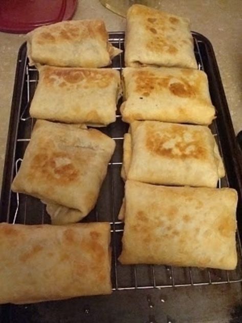 Baked Chicken Chimichangas, Chicken Chimichanga, Pepperjack Cheese, Chicken Chimichangas, Chimichanga Recipe, Chicken Shredded, Cream Cheese Chicken, Low Carb Baking, Cooked Chicken