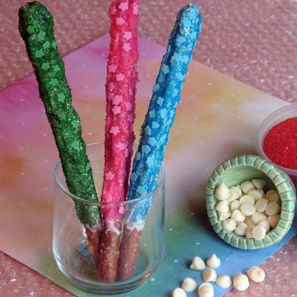 Stick Fairy, Sleeping Beauty Birthday Party, Beauty Party Ideas, Sleeping Beauty Party, Sleeping Beauty Fairies, Princess Stuff, Disney Movie Night, Disney Treats, Princess Tea Party