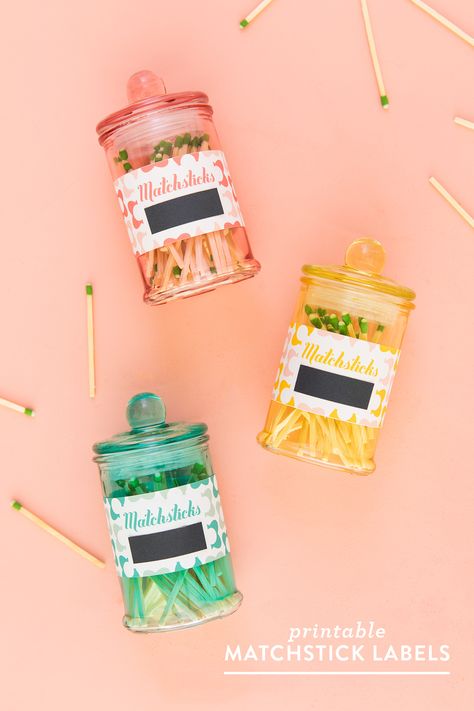 Keep matches in a jar with a cute strikeable label made with @avery labels Wedding Favours On A Budget, Diy Wedding Favours, Budget Wedding Favours, Match Bottle, Diy Wedding On A Budget, Winter Wedding Favors, Silhouette Tutorials, Wedding Favors Cheap, Wedding Budget