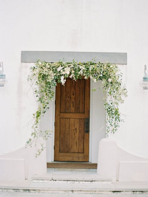 Wedding Door Decorations, Baby Decorations, Building Inspiration, Wedding Doors, Leigh Ann, Wedding Inspired, Background Photos, Church Flowers, Beach Wedding Photography