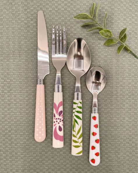 Eclectic Cutlery, Flatware, Unique Tableware, Colorful Dining, Stylish Cutlery, Table Setting Inspiration, Dining Decor, Vibrant Utensils, Bohemian Dining, Home Decor, Kitchen Essentials Cool Cutlery, Funky Cutlery, Cutlery Table Setting, Colorful Cutlery, Colorful Utensils, Glass Cutlery, Unique Cutlery, Cute Cutlery, Unique Tableware