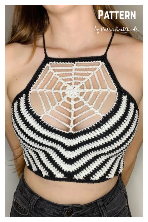 Spiderweb Crop Top Crochet, Crochet Spiderweb Top Free Pattern, Crochet Pentagram Top Pattern Free, Goth Crochet Top Pattern Free, Spiderweb Crochet Top Pattern Free, Halloween Crochet Patterns Free Clothes, Crochet Halloween Top Free Pattern, Crotched Outfits, Crochet Shirts Free Pattern