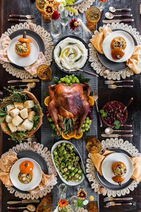 Thanksgiving Table With Food On It, Dinner Table Decor With Food, Steak Night Table Setting, Many Foods On The Table, Thanksgiving Dinner Table With Food, Thanks Giving Food Table Set Up, Thanksgiving Table Setting With Food, Table Settings With Food, Christmas Table With Food