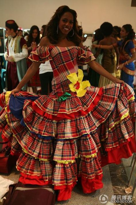 Jamaica . Jamaica Culture Clothes, Carribean Dresses, Jamaican Clothes, Jamaican Dress, Jamaican History, Caribbean Girl, Jamaican Clothing, Jamaican Women, Caribbean Fashion