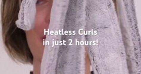 Easy Heatless Curls on Short Hair Easy Heatless Curls, Curls On Short Hair, Heatless Curls Short Hair, Curls Short Hair, How To Curl Short Hair, Heatless Curls, Short Hair Tutorial, Beautiful Curls, Hair Tutorial