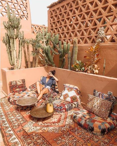 Moroccan Pillows Shopping & Care Guide – Moroccanzest Moroccan Interiors Marrakech Morocco, Moroccan Outdoor Decor, Terracotta Home Decor, Terracotta Home, Morocco Decor, Garden Boho, Design Marocain, Morocco Style, Moroccan Home Decor