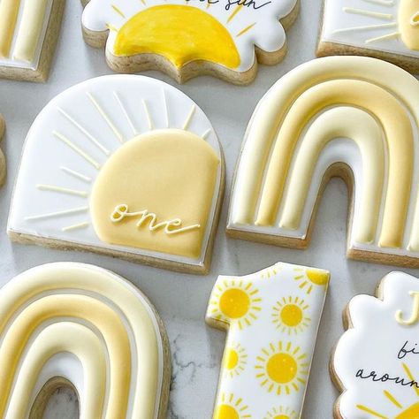 Sarah • Cookie Art ✨ on Instagram: "A double first trip around the sun ☀️☀️ I love how bright and vibrant this set was to celebrate the first birthday of twins!! The cutest set to go along with this beautiful weather we’re having (even if it’s verrrrrry hot!!) What’s your favourite cookie in this sun set? (Couldn’t help myself 😉)" Sun Cake First Birthday, First Year Around The Sun Birthday Cookies, Half Trip Around The Sun, First Time Around The Sun Birthday Cake, One Sun Birthday, Around The Sun First Birthday Cake, Sunny First Birthday, Sun First Birthday Theme, 1st Trip Around The Sun Photoshoot