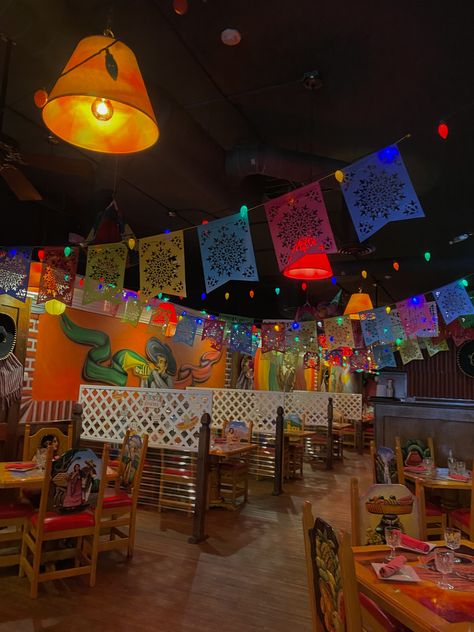 Mexican Cantina Aesthetic, Cute Mexican Restaurant Decor, Mexican Food Restaurant Design, Taco Restaurant Design Interiors, Fancy Mexican Restaurant, Authentic Mexican Restaurant Design, Mexican Decor Restaurant, Mexican Bar Aesthetic, Restaurant Interior Design Mexican