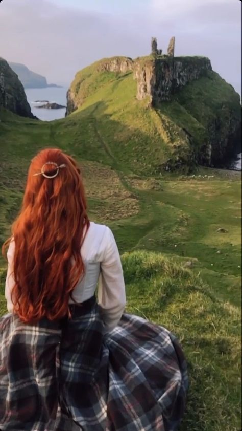 Scotland Girl, Scottish Aesthetic, Ireland Girl, Scotland Aesthetic, Best Of Ireland, Irish Women, Self Portrait Poses, The Ruins, Princess Aesthetic