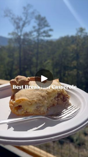 134K views · 766 reactions | BILL’S BREAKFAST CASSEROLE 🥘 

Our go to when feeding a crowd! You’ll love this. 

INGREDIENTS:

12 eggs

1/2 cup milk

1 lb breakfast sausage

8 ounces cream cheese

2 cans (8 ounce) crescent rolls

2 cups shredded cheese

DIRECTIONS:

Preheat oven to 375. Beat eggs and add milk. Scramble eggs, and then set aside. Brown sausage, then when cooked, add cream cheese and stir to combine. Then, add in eggs to sausage. Stir well. In an ungreased 13X9 baking dish, unroll 1 can of crescent rolls. Press down, and then spread sausage mixture on top. Sprinkle shredded cheese over the top of the sausage / egg. Lay out remaining crescent roll and bake for 25 minutes. Enjoy!

#fyp #brunch #easyrecipe #cinnamonrolls #breakfast #brunchidea #breakfastidea #easyrecipe  #recipe Cheese Gal, Pumpkin French Toast Casserole, Scramble Eggs, Breakfast Quiche Recipes, Brunch Bread, Egg Bake, Crescent Roll Recipes, Breakfast Sausage, Crescent Roll