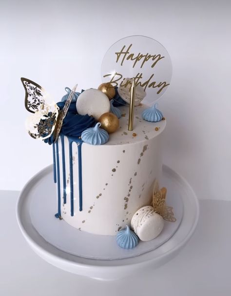 Trending Cake Designs For Men, Blue White Silver Cake, Blue 30th Birthday Cake, Birthday Cake 70 Man, Cake Inspo For Men, Unisex Cake Design, Birthday Cakes For Men Blue, Blue And White Cake For Men, Birthday Cake Inspiration Men