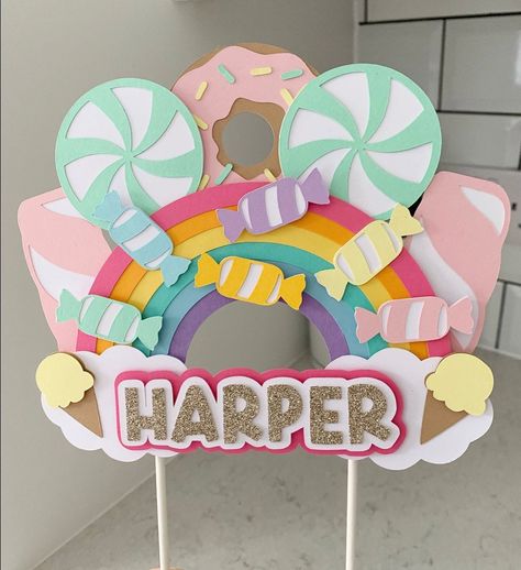 Name Toppers For Cakes, Cricut Birthday Decorations, Invitaciones Candy Land, Candy Cake Topper, Cute Cake Toppers, Diy Cake Toppers, Donut Cake Topper, Donuts Cake, Kids Cake Toppers