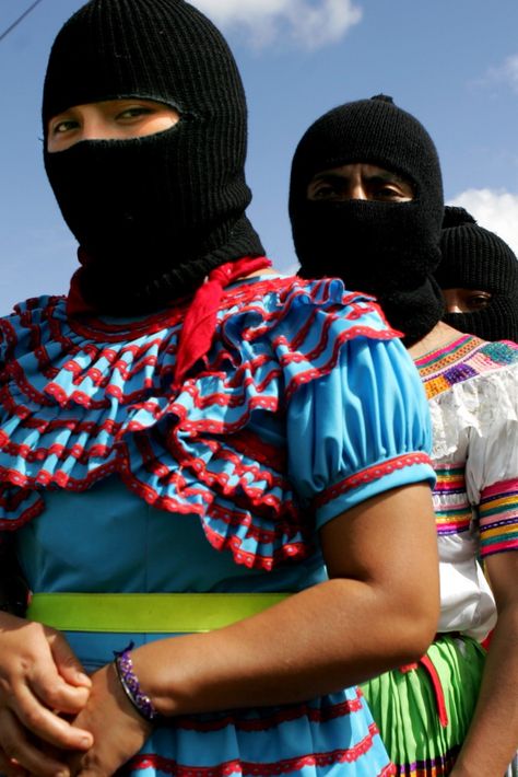 For many people throughout Mexico, the Zapatistas represented the voice of the voiceless. Their structures of indigenous autonomy extended access to rudimentary health care and education to rural villages in Chiapas. By exercising self-determination through local and regional autonomous governments and economic cooperatives, the Zapatistas invest resources back into their communities, developing an economy based on collective effort and community wellbeing, rather than competition and profit. Mexico People, American Indian Girl, Indigenous Americans, Riot Grrrl, Third World, Indigenous Art, Mexican Art, 25th Anniversary, Mad Men