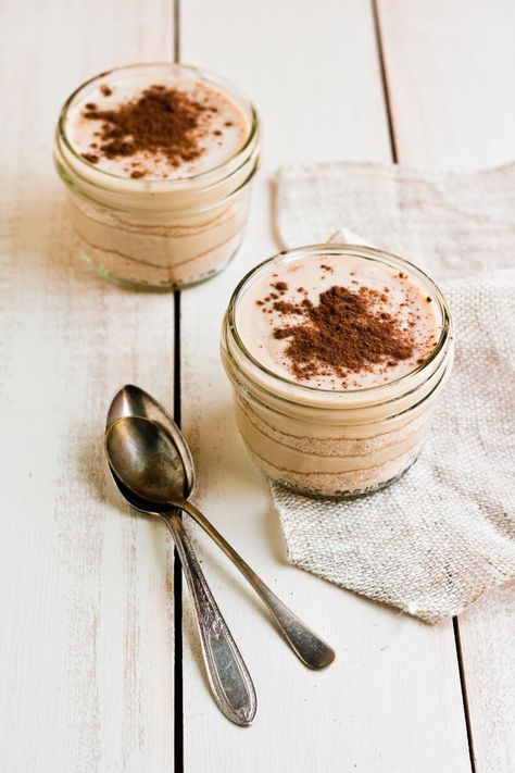 No-Bake Tiramisu Parfaits + A Cookbook Giveaway! » Hummingbird High Marscapone Cheese, Tiramisu Dessert, Tiny Jars, Tiramisu Cake, Tiramisu Recipe, Baking Blog, Köstliche Desserts, Sweets Treats, Pavlova