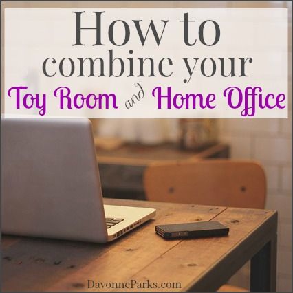 How to combine your toy room and home office. These practical tips and ideas are so inspiring! Home Office Toy Room Combo, Shared Playroom And Office, Toy Room Office Combo, Home Office With Kids Space, Home Office And Playroom Combo Layout, Office Toy Room Combo, Office And Kids Playroom Combo, Office Playroom Combo Layout, Home Office Playroom Combo